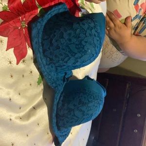 Victoria’s Secret bra blue